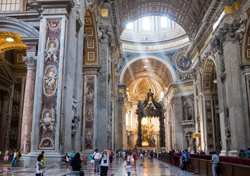 Interior del Vaticano en Roma