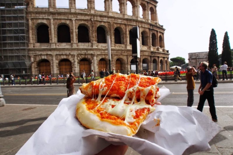 Comer pizza - Que hacer en Roma