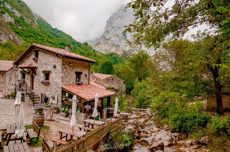 Bulnes - Pueblos más bonitos de Asturias