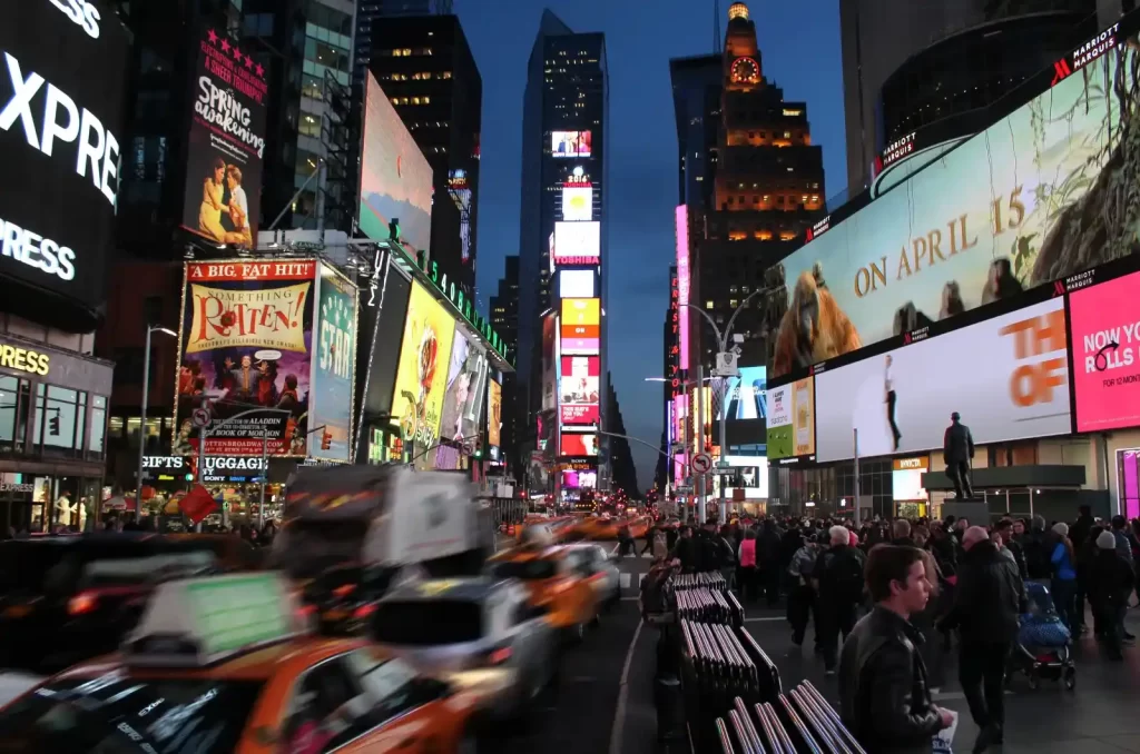 Contemplar Times Square